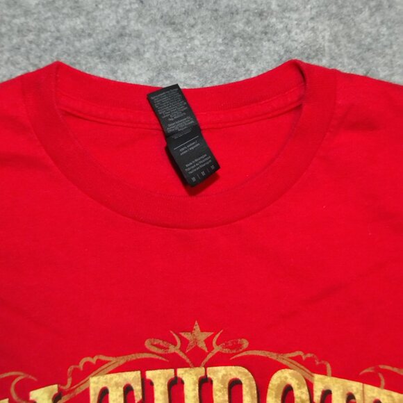 Full Throttle Saloon Sturgis T-Shirt Size Medium Red Front Back Guitar Biker Bar - Picture 3 of 10